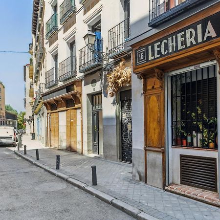 Limehome Madrid Calle De La Paloma Ngoại thất bức ảnh