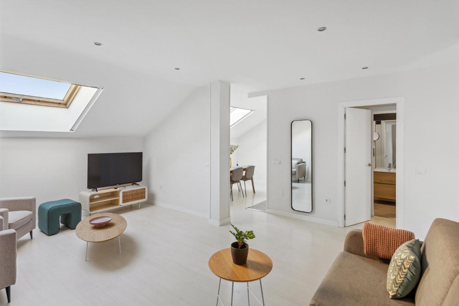 Limehome Madrid Calle De La Paloma Ngoại thất bức ảnh