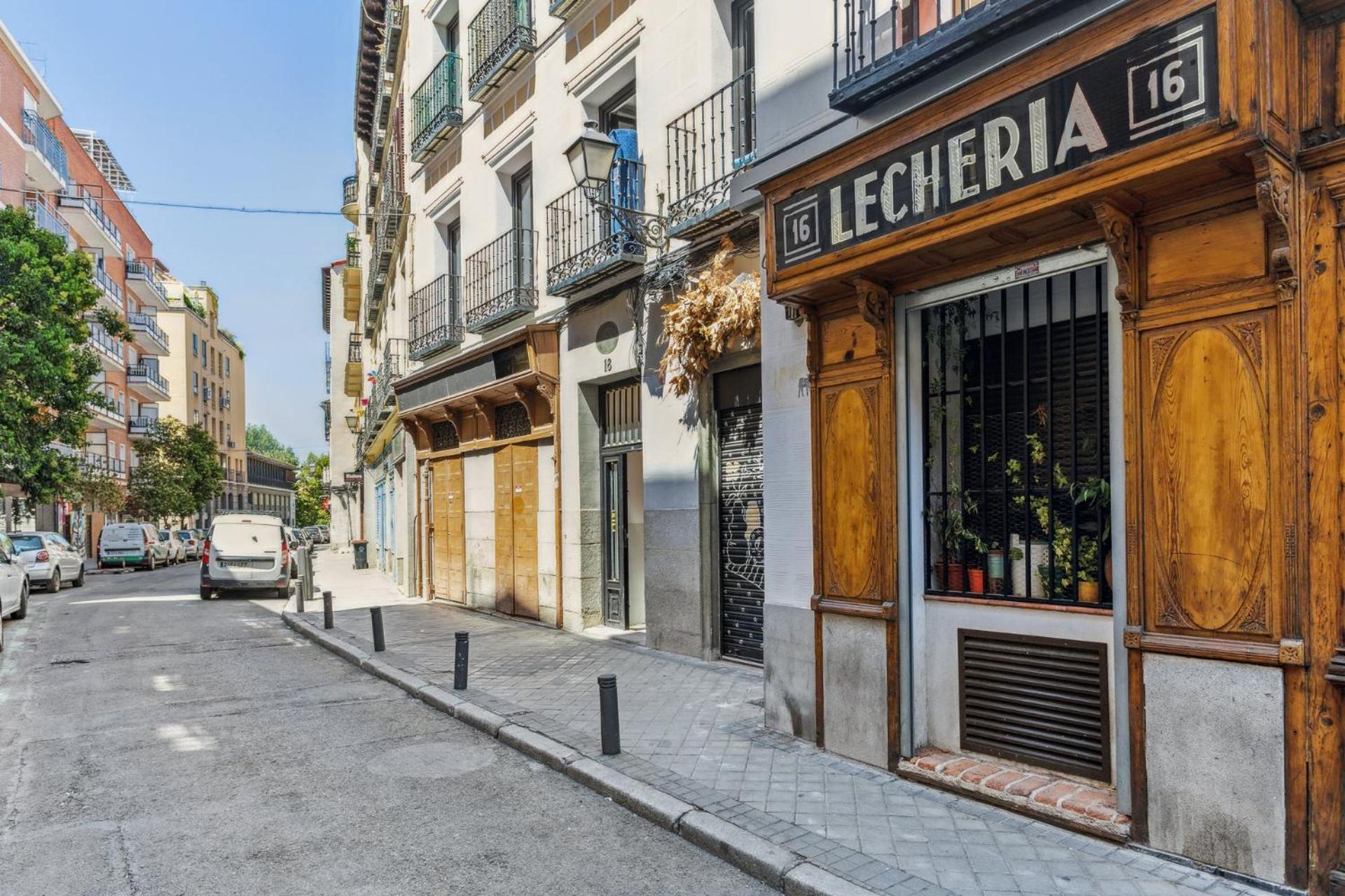 Limehome Madrid Calle De La Paloma Ngoại thất bức ảnh