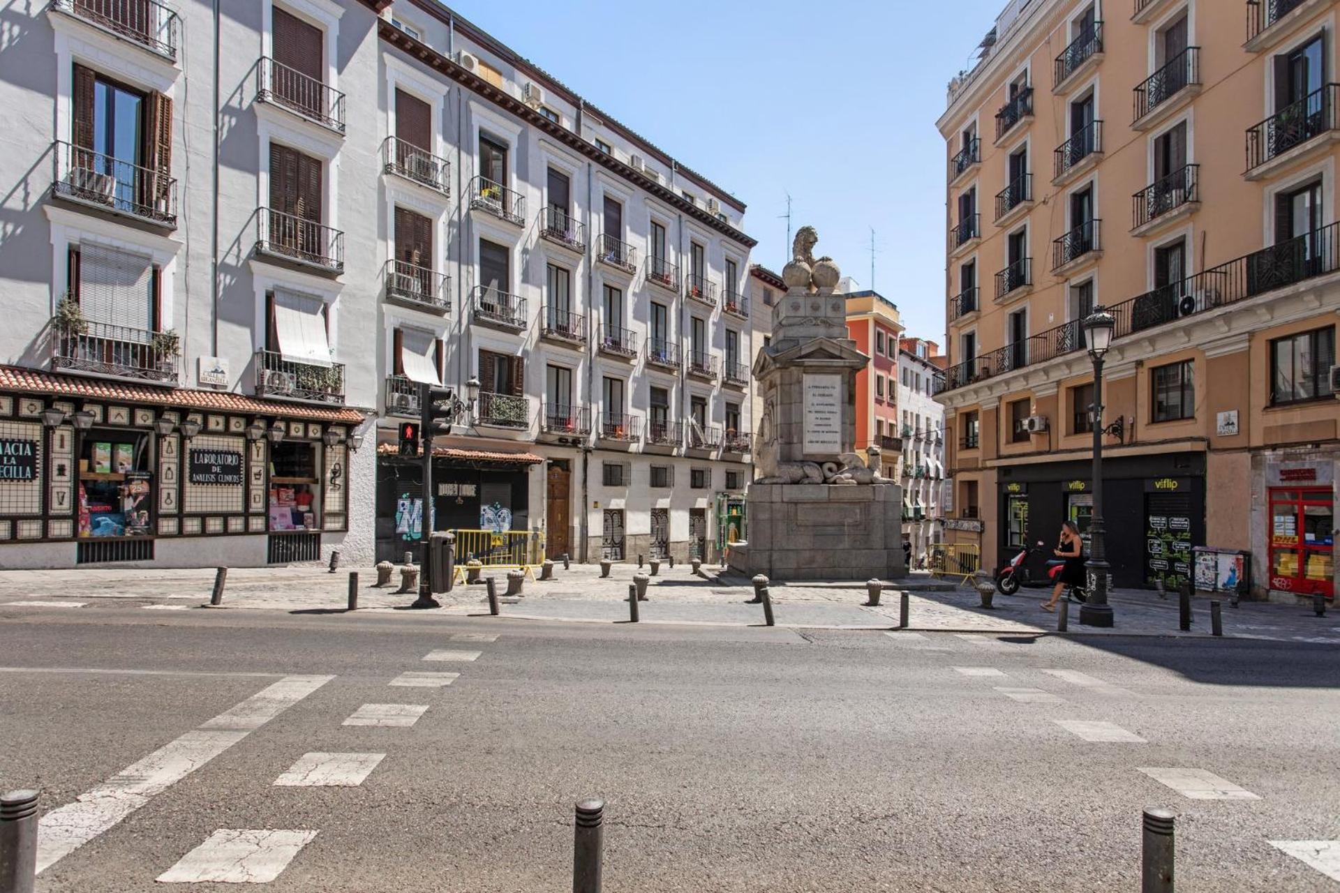 Limehome Madrid Calle De La Paloma Ngoại thất bức ảnh