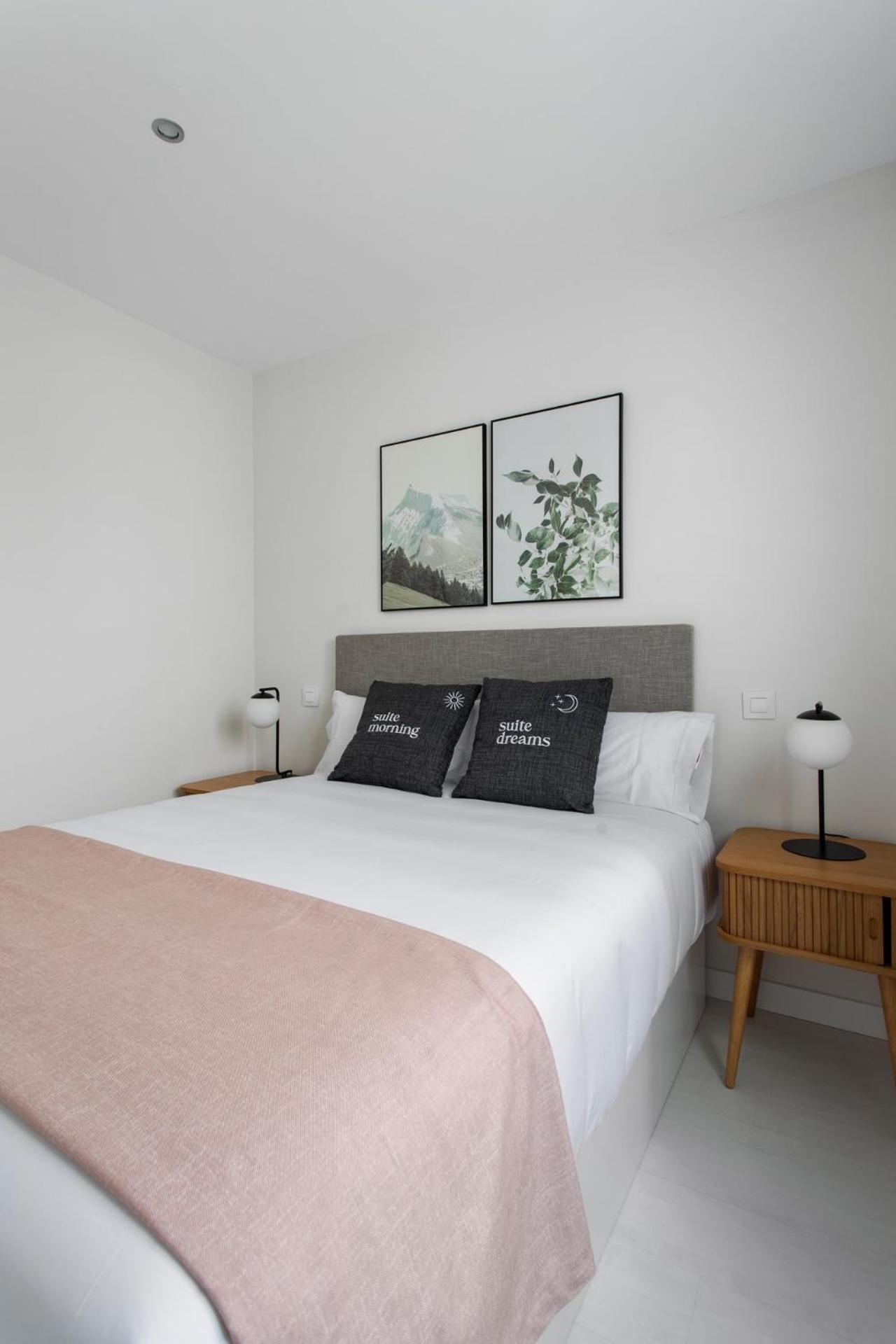 Limehome Madrid Calle De La Paloma Ngoại thất bức ảnh