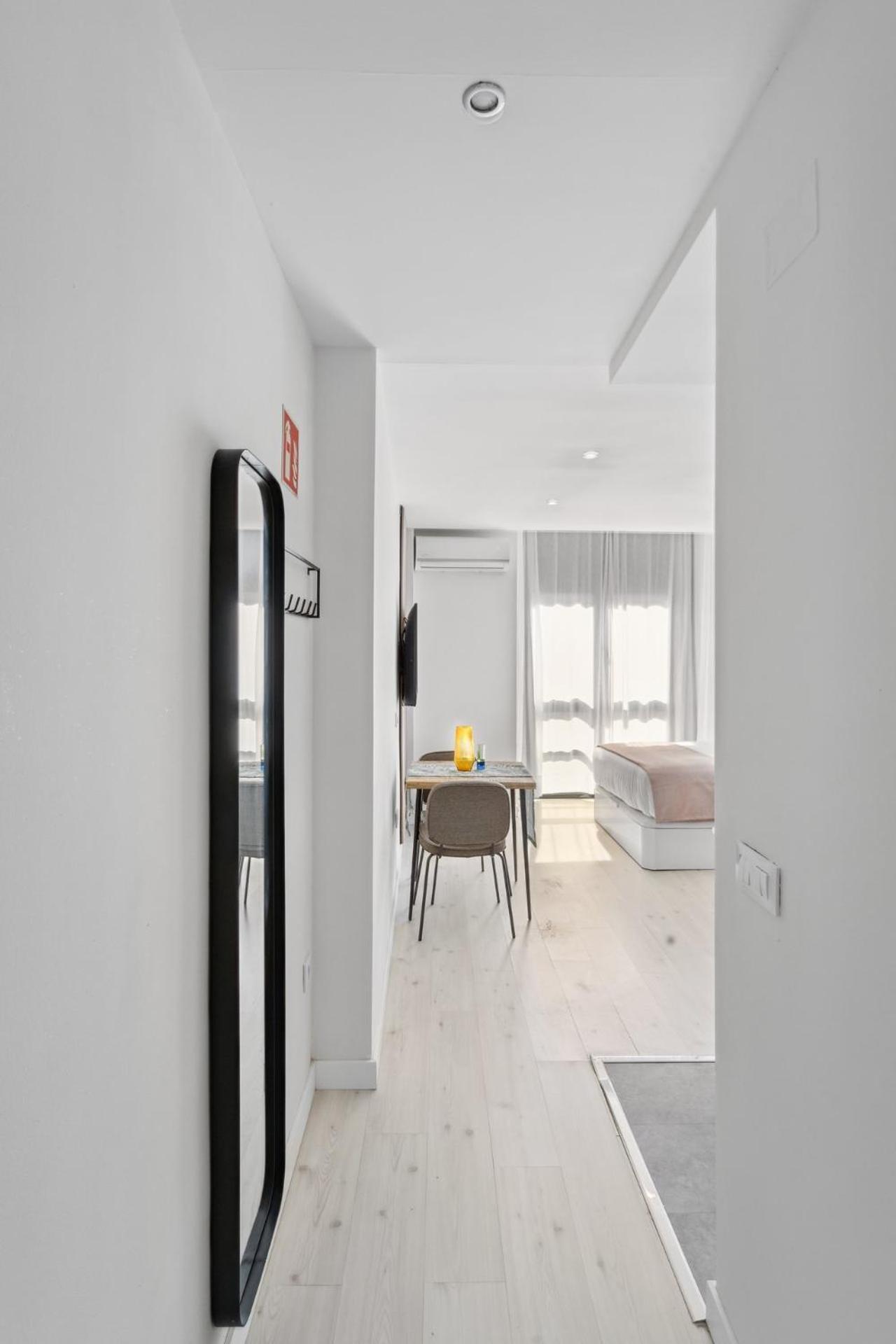Limehome Madrid Calle De La Paloma Phòng bức ảnh