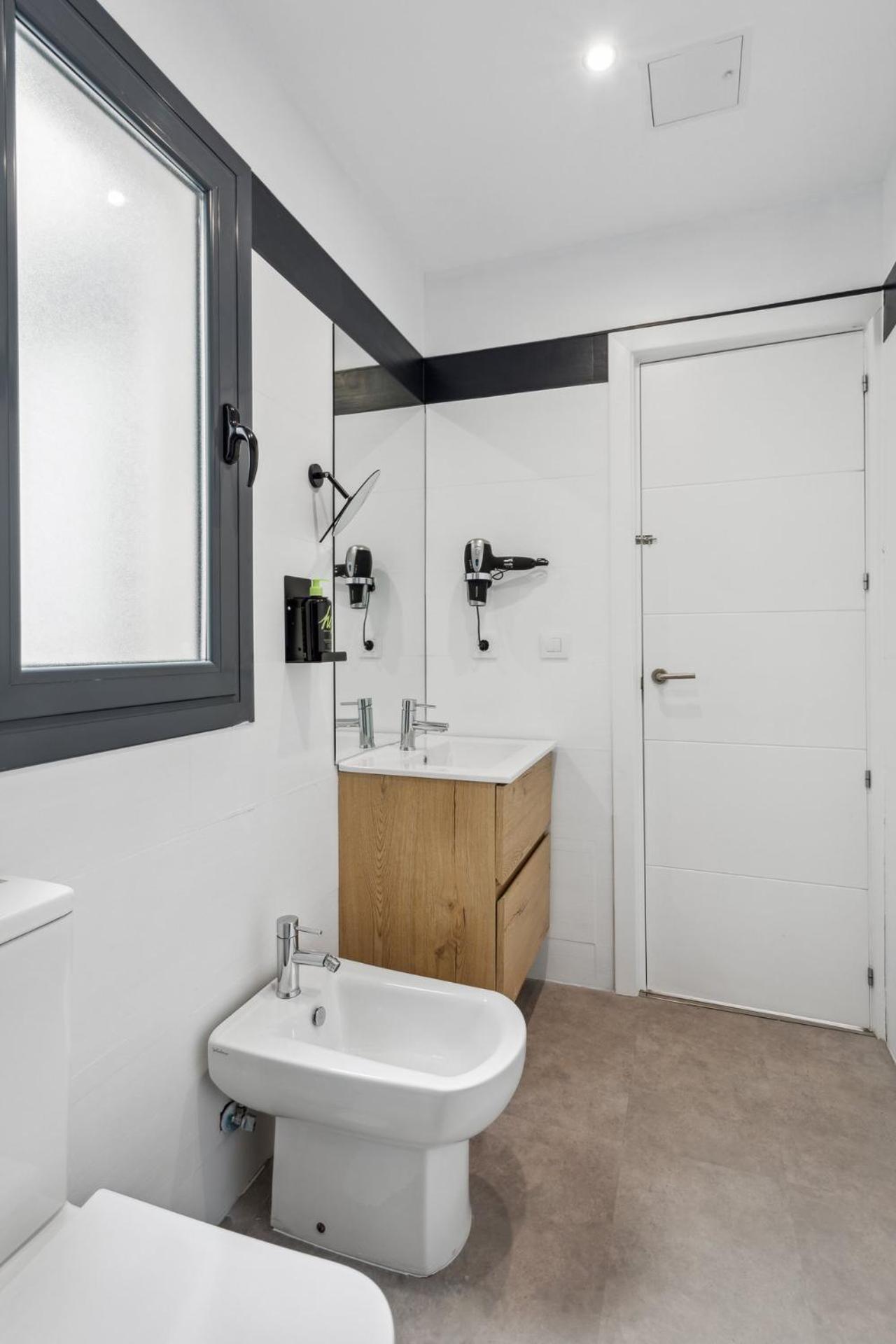 Limehome Madrid Calle De La Paloma Phòng bức ảnh